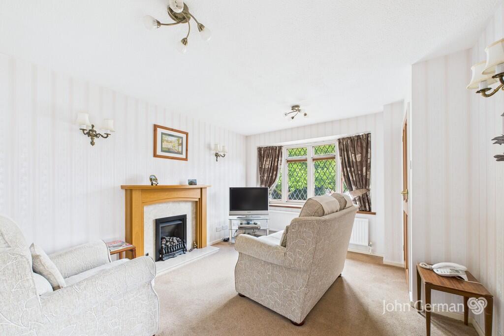 Claremont Grove, Stafford photo 3