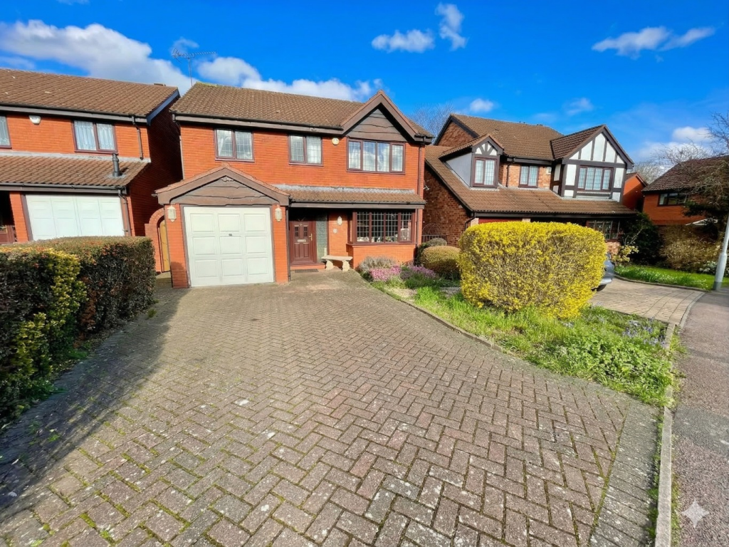 Main image of property: Copthorne, Luton, Bedfordshire, LU2 8RL