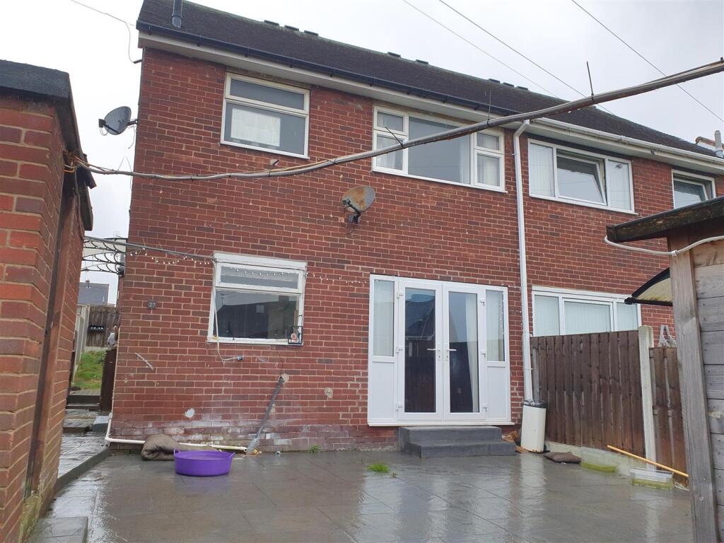 Whitehall Road, Rotherham photo 2