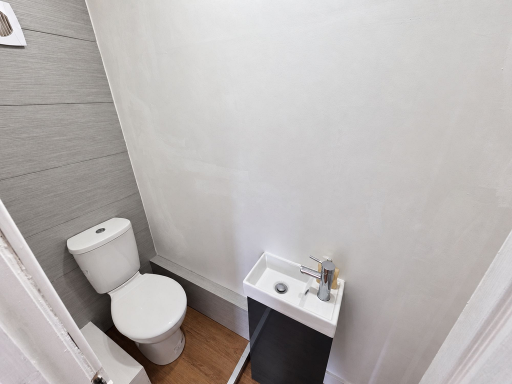 Burford Close, Solihull, B92 photo 5