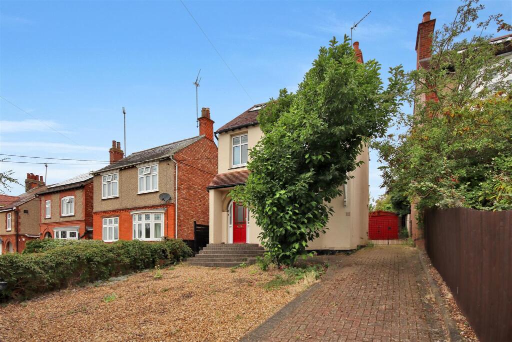 Main image of property: Northampton Road, Higham Ferrers