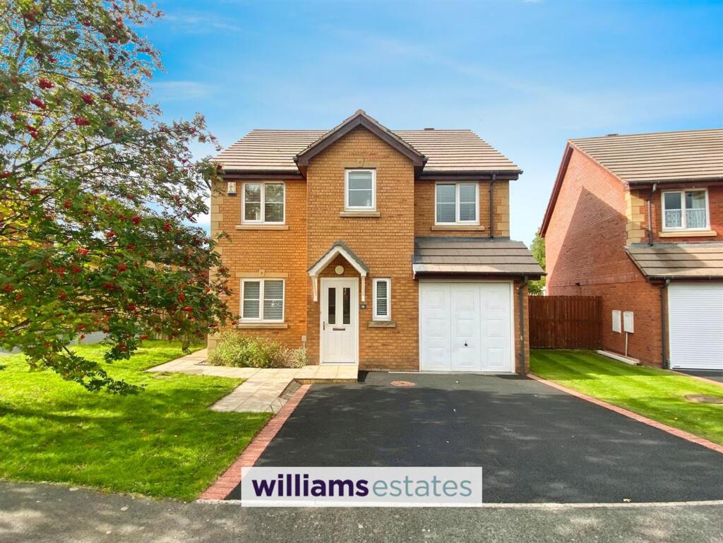 4-bed detached on St. Asaph, LL17, £295,000