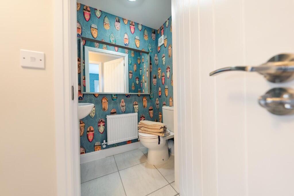 House in East Lindsey, Coningsby - More
