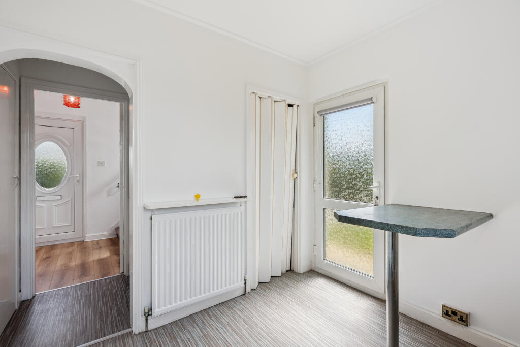 House in Falkirk, Clackmannanshire - More
