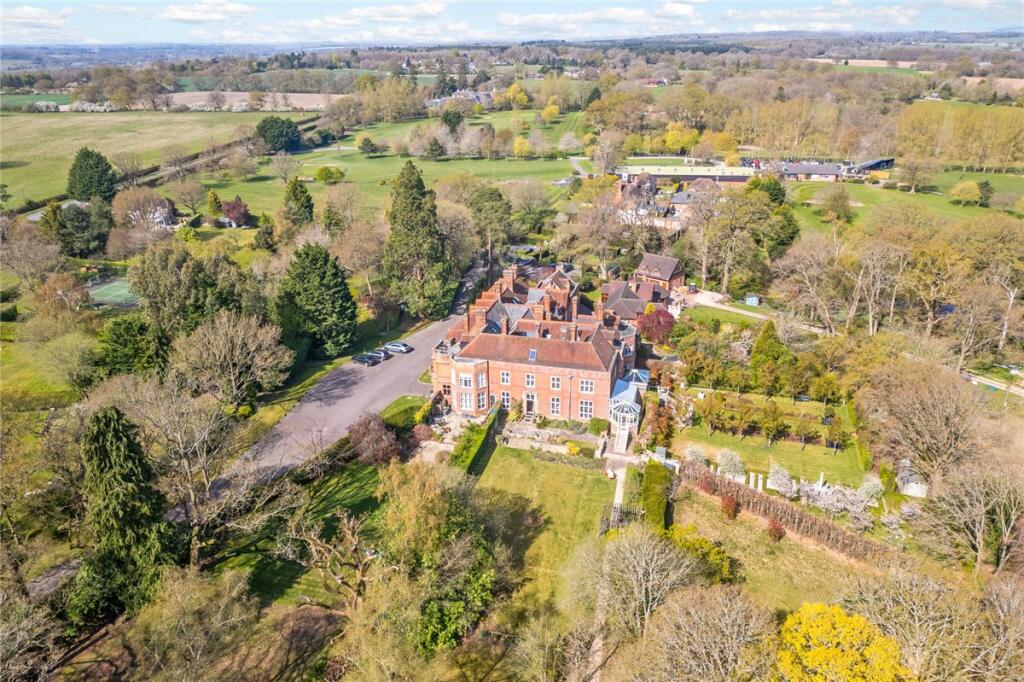House in Reading, Speen - View 2