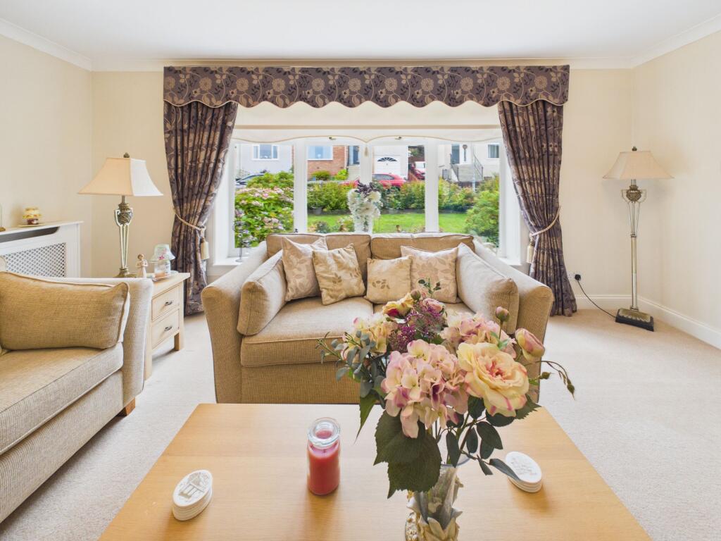 House in Motherwell, North Lanarkshire - View 5
