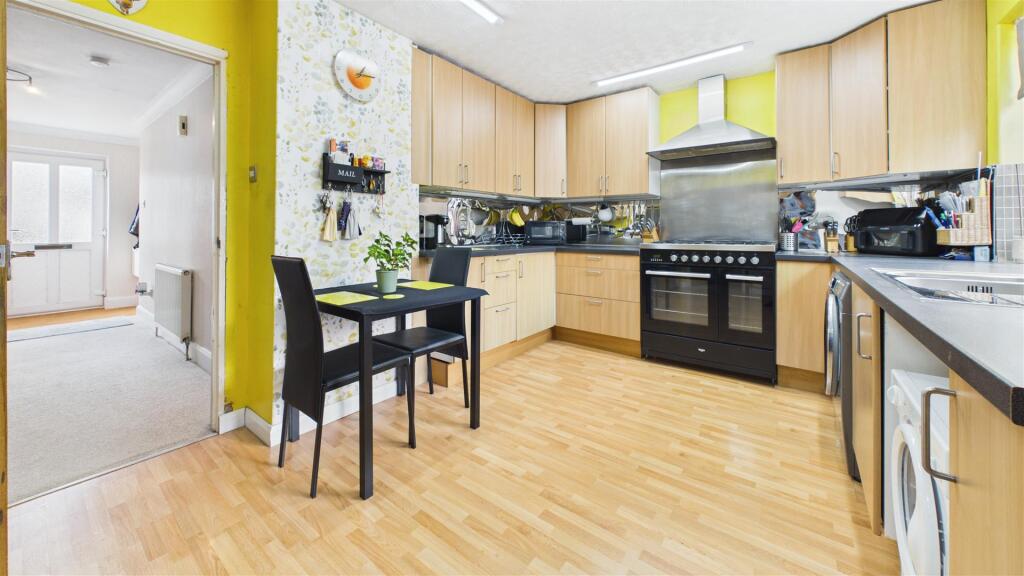 House in Peterborough - View 4