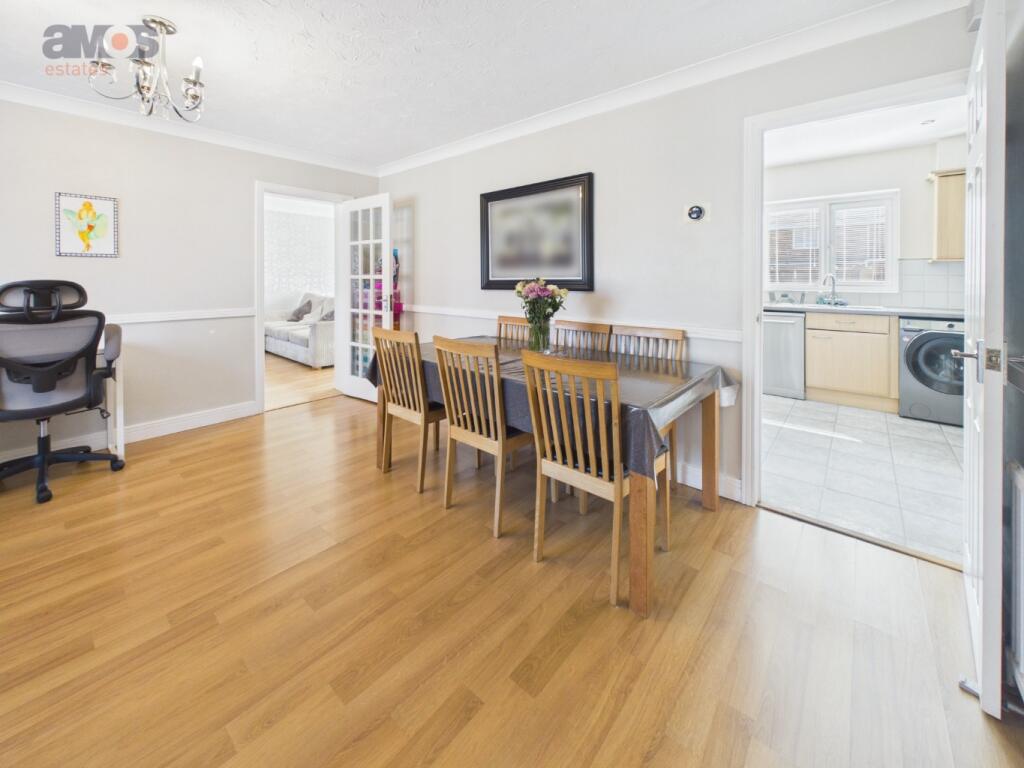 House in Southend-on-Sea - View 5