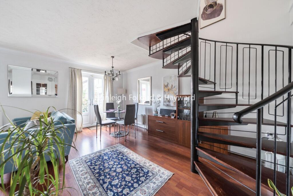 Main image of property: Silbury Avenue, Mitcham, CR4