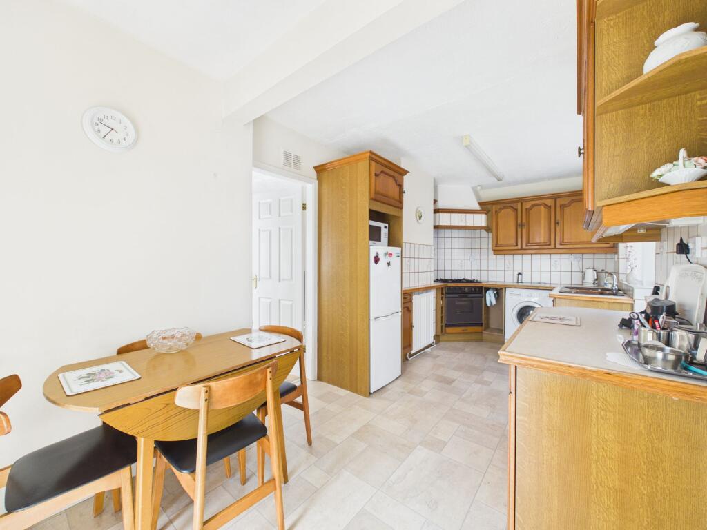House in Ashfield, Sutton in Ashfield, Dalestorth - View 5