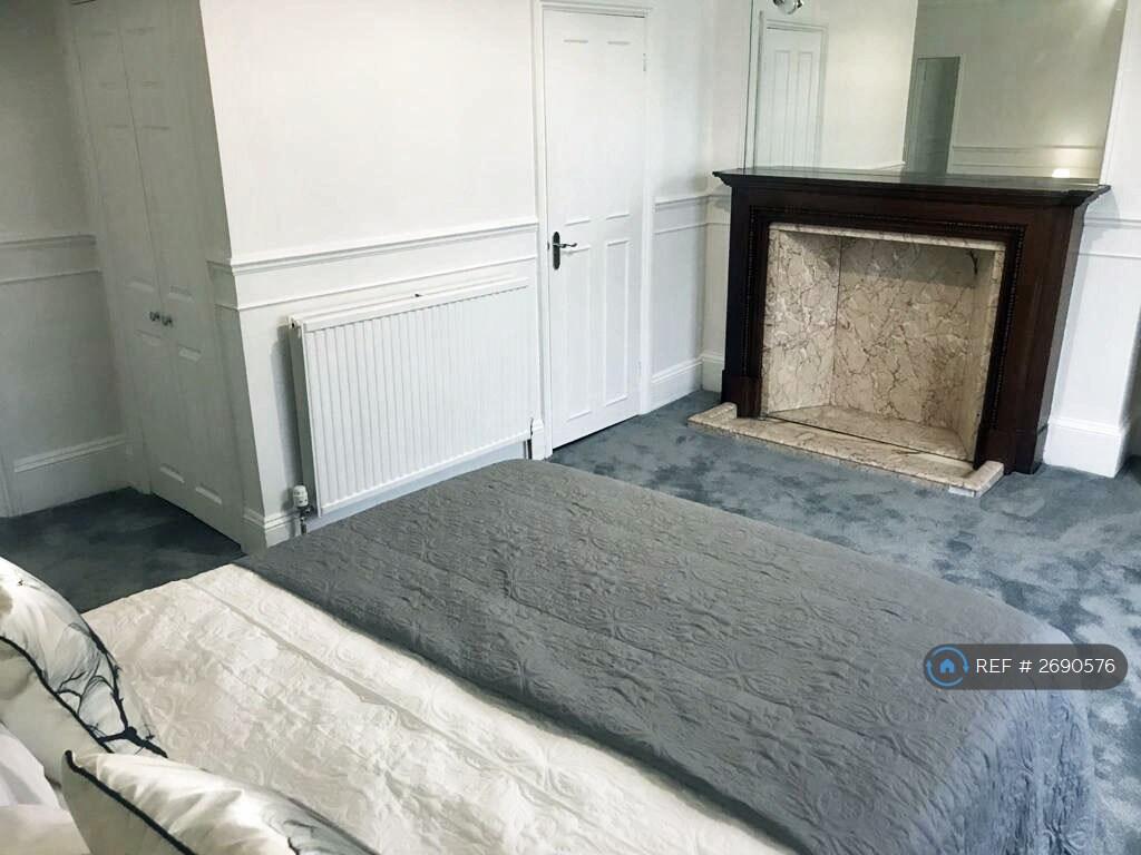 1 bedroom house share for rent