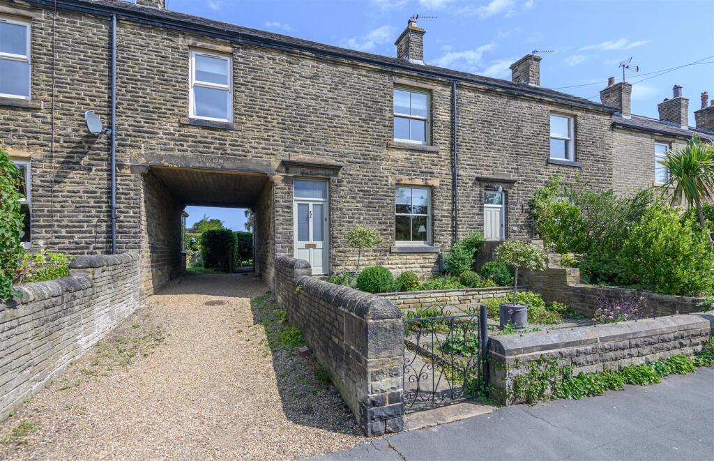 Main image of property: 2 Daisy Bank, Norwood Green, Halifax, HX3 8QH