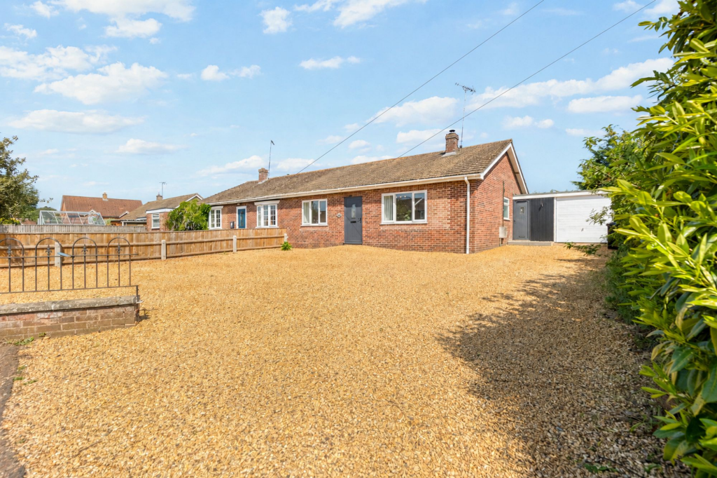 Main image of property: Fully Renovated Bungalow in Snettisham