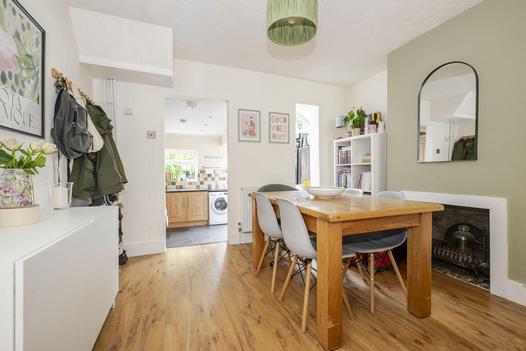 House in Tonbridge - More