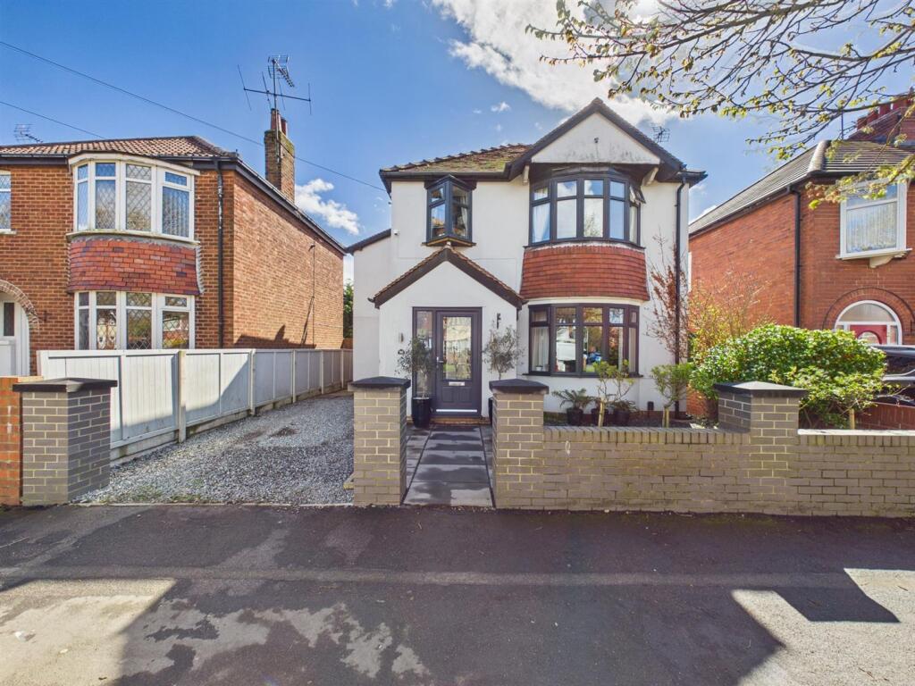 Main image of property: Queensgate, Bridlington