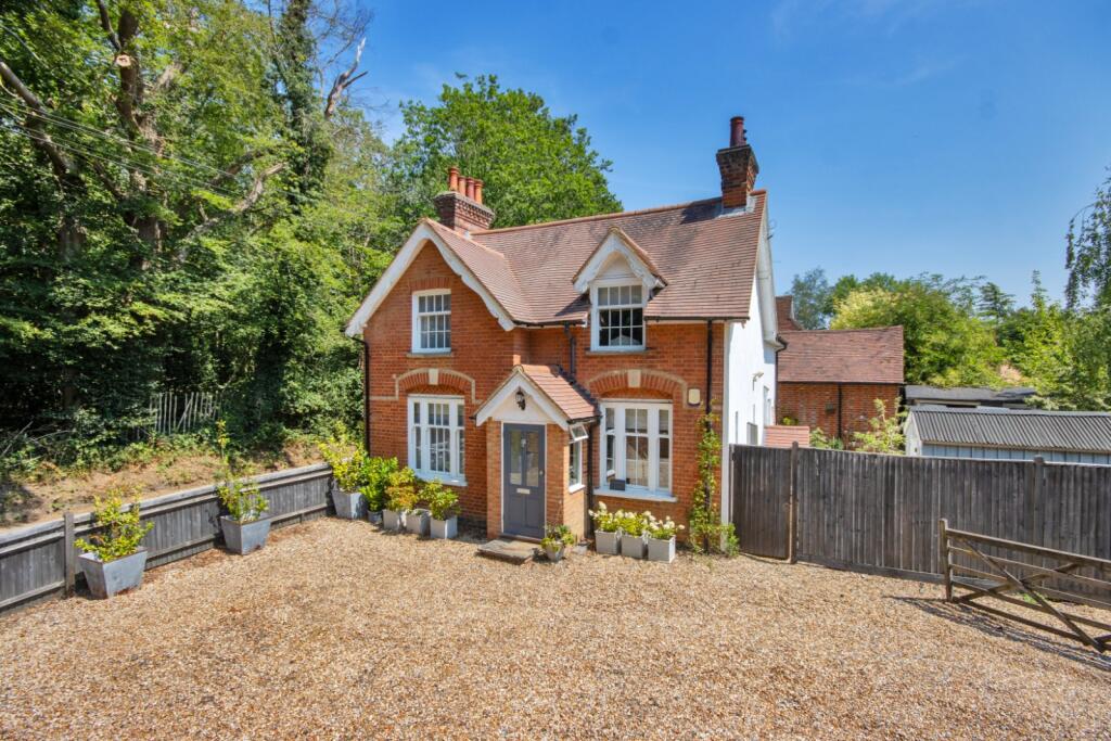 Main image of property: Bank Lane, Hildenborough, Tonbridge, Kent, TN11