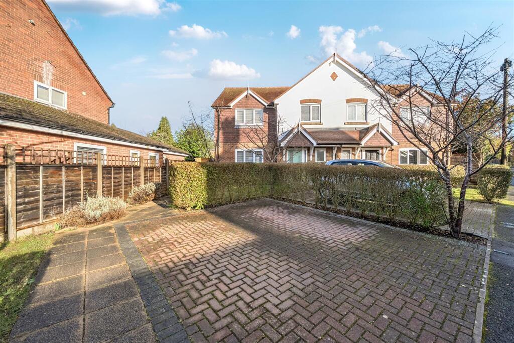 Main image of property: Church Road East Crowthorne, Berkshire, RG45 7LZ