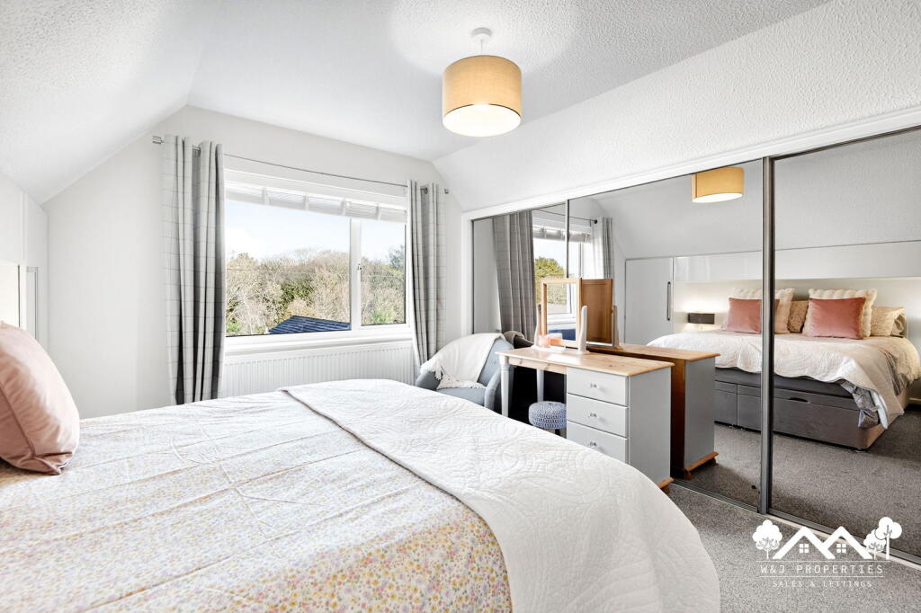 Additional image 21 of Earls Drive, Hoddlesden, Darwen, BB3