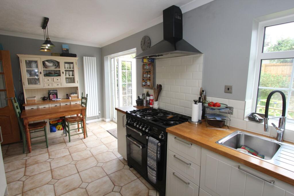 House in Llantwit Major - More