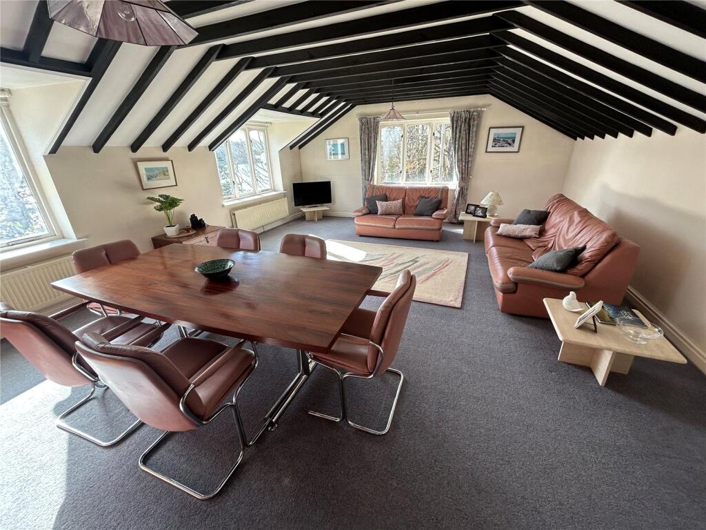Glyn Garth, Menai Bridge, Sir Ynys Mon, LL59 photo 4