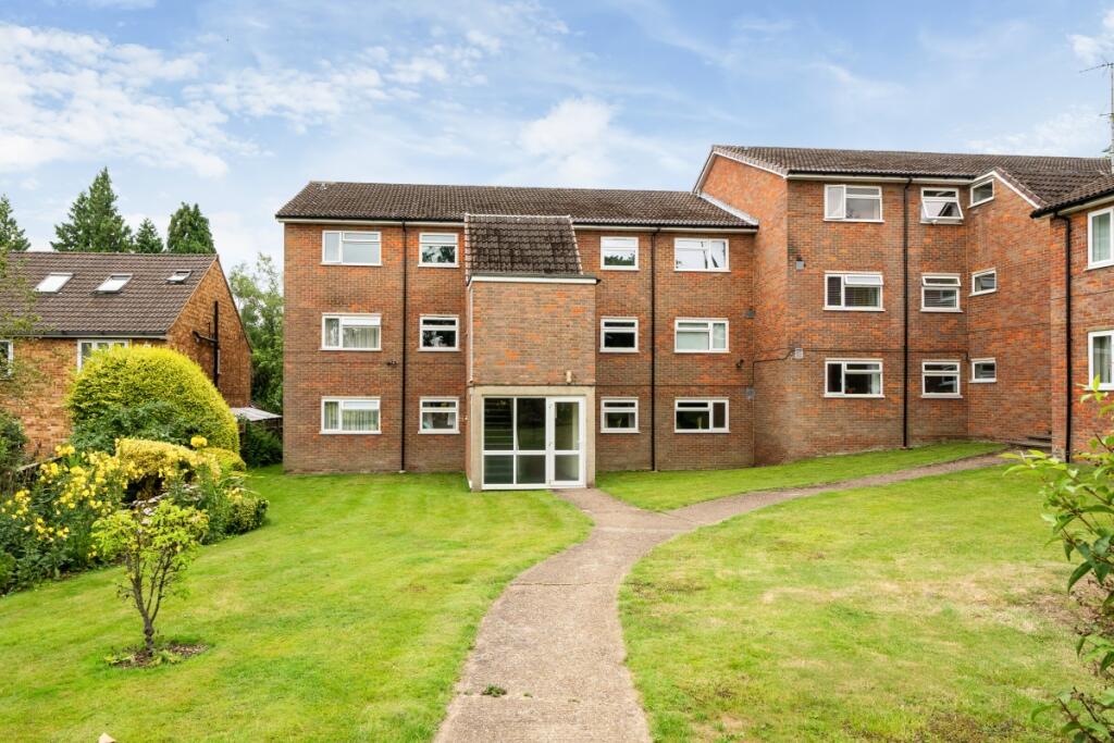 Additional image 12 of Avenue Road St. Albans AL1