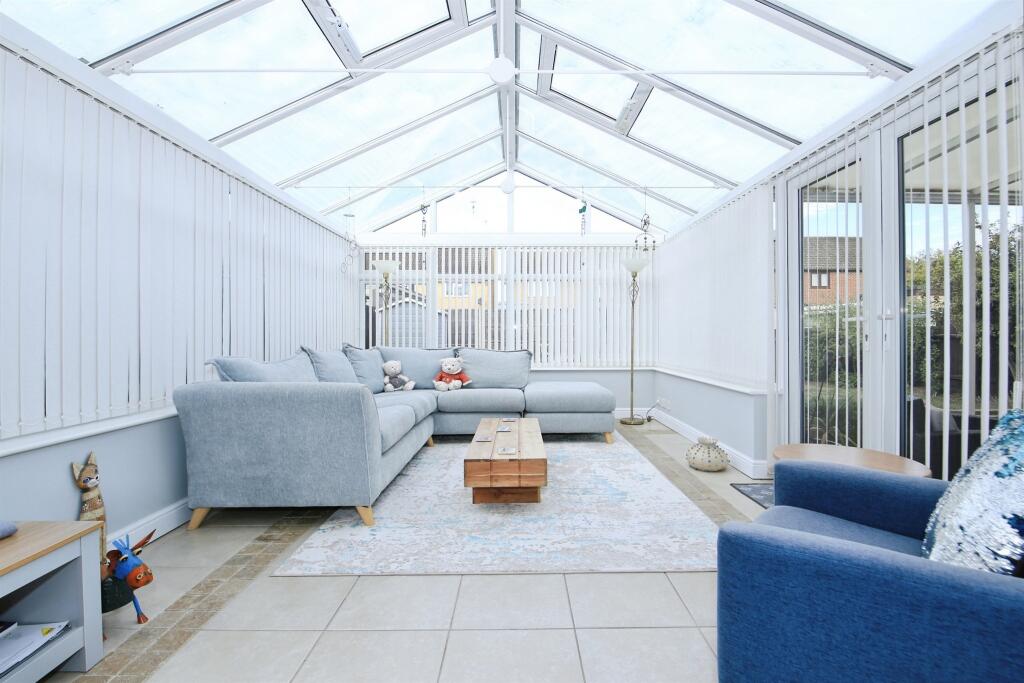 House in Fenland, Whittlesey - More