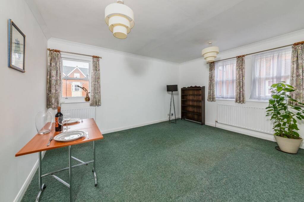 Apartment in Vale of White Horse, Abingdon on Thames - View 2