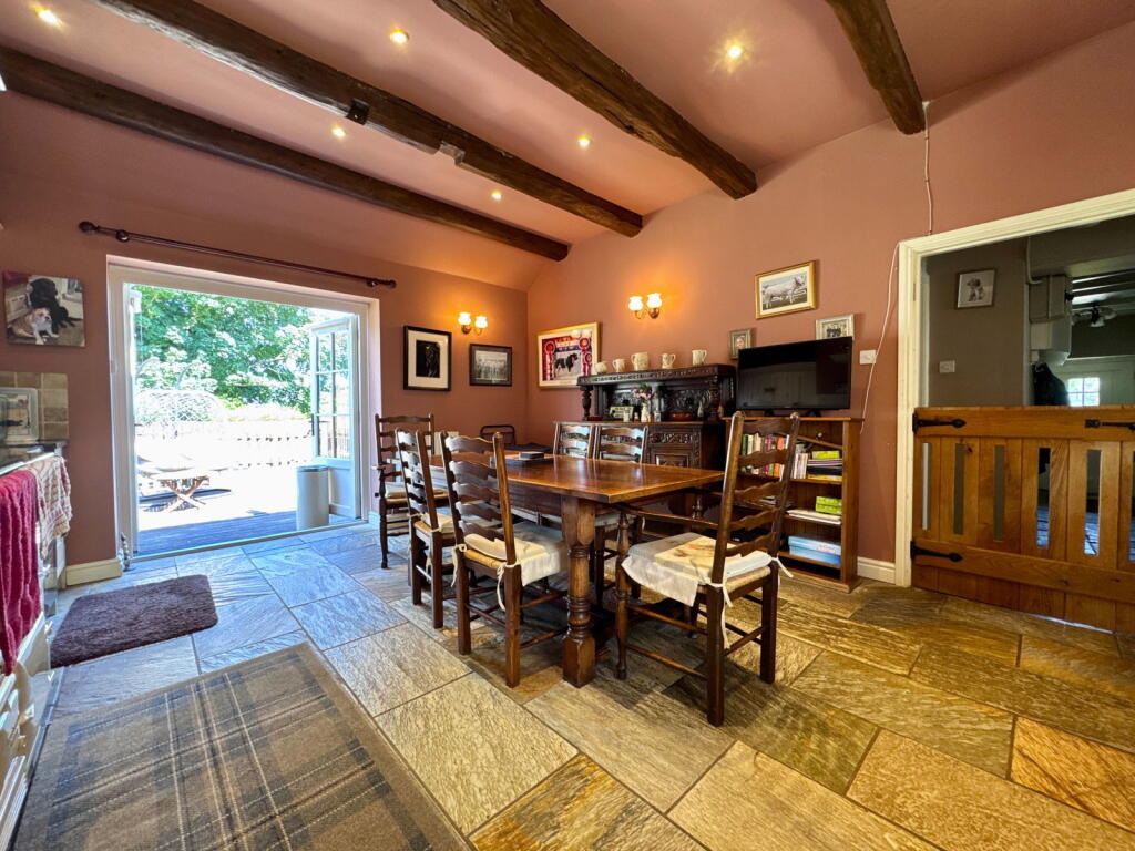 Pond Farm, Scawton, Btw Thirsk & Helmsley - More
