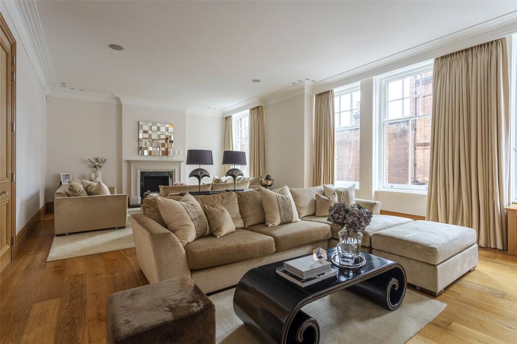 Main image of property: Kensington Court Gardens, Kensington, London, W8