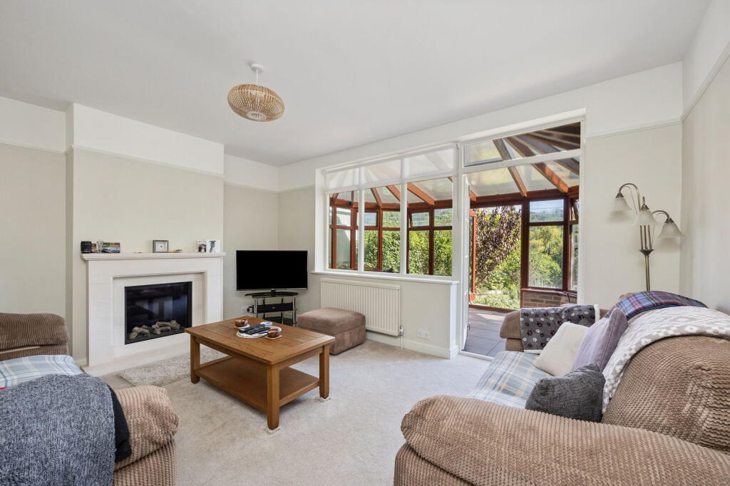 House in Brighton, Patcham, Westdene - View 2