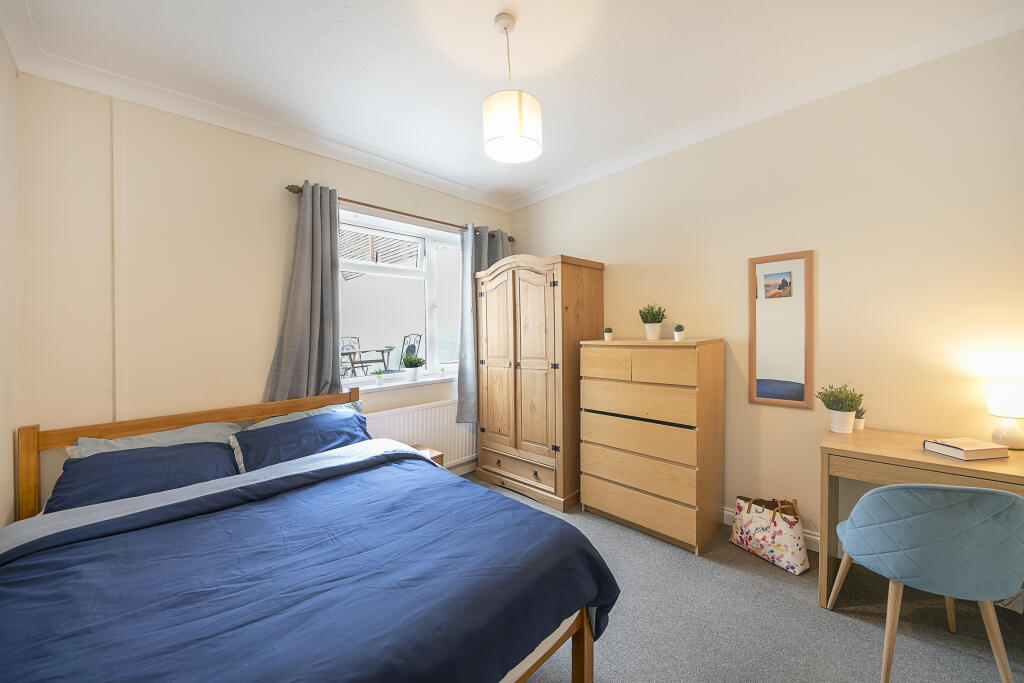 Main image of property: Hollingbury Road, Brighton, BN1