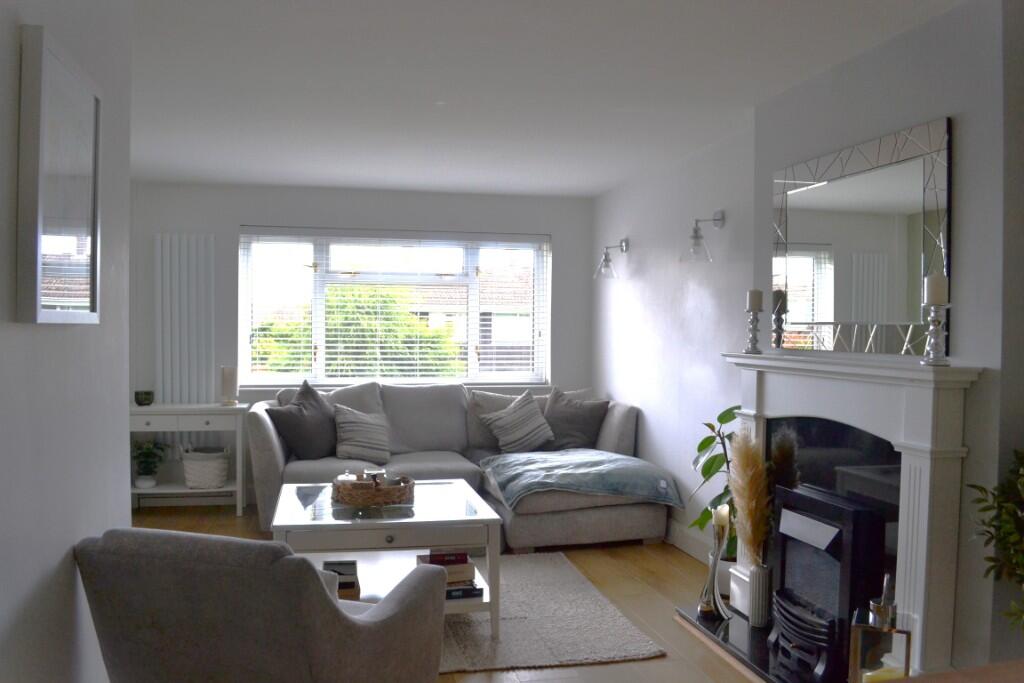 Fairview Close, SO45 photo 4