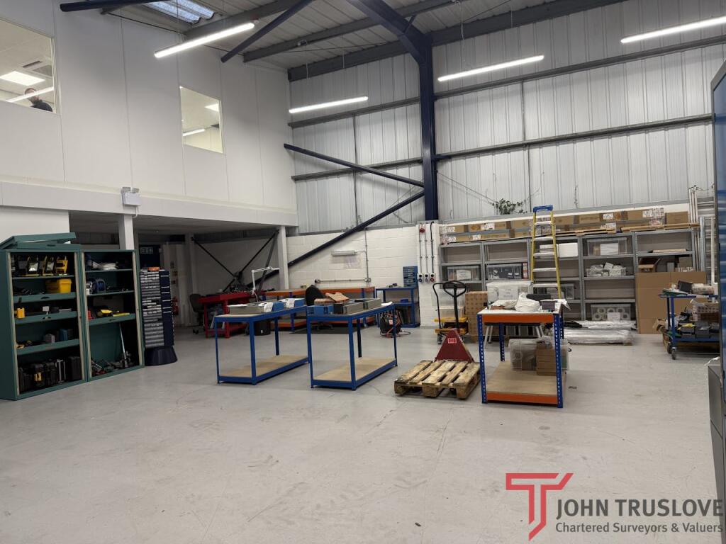 Additional image 7 of Unit 22 Hunt End Industrial Estate, Dunlop Road, Redditch, B97 5XP