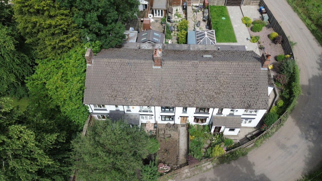 Bryn Gates Lane, Bamfurlong, Wigan, WN2 5JY photo 2