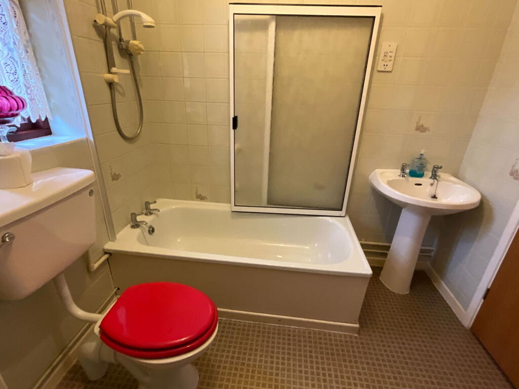 Additional image 5 of HALESOWEN, Linden Glade