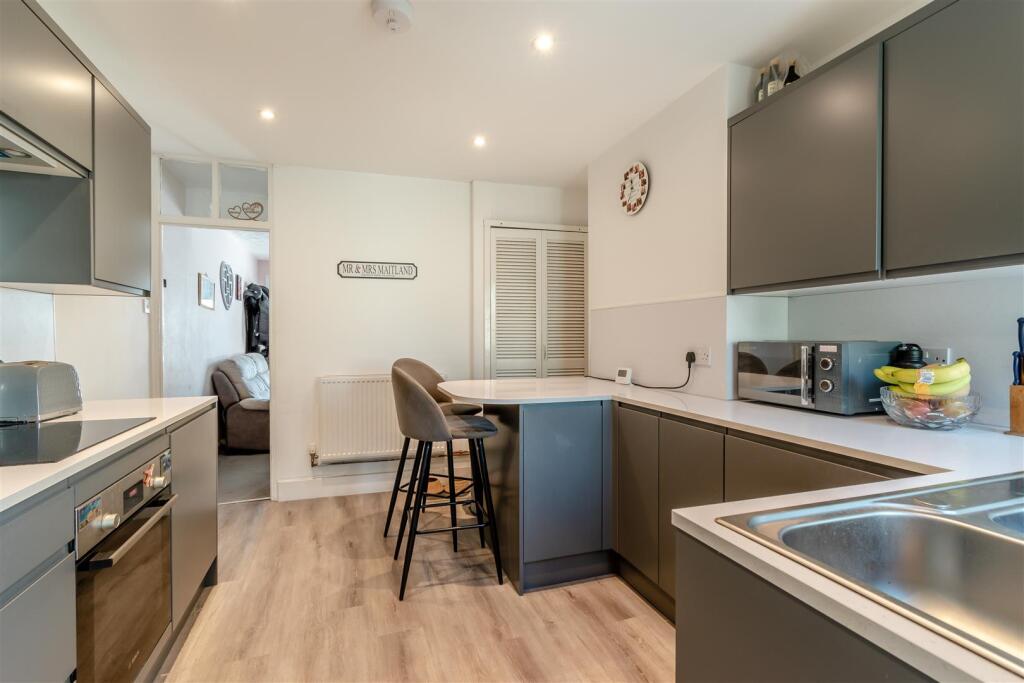 Main image of property: London Road, Ditton, Aylesford