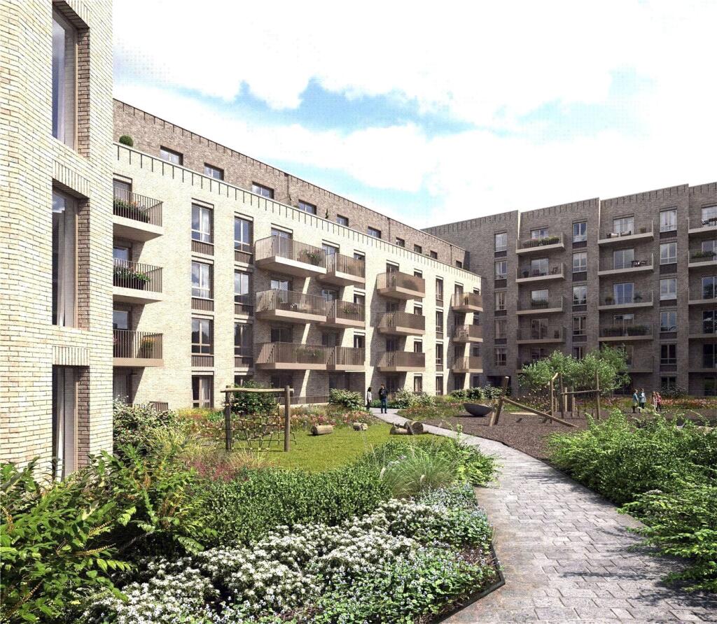 Apartment in London - More