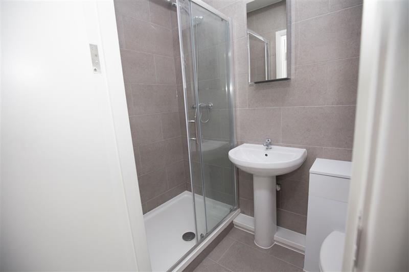 Main image of property: High Street, Hounslow, TW3
