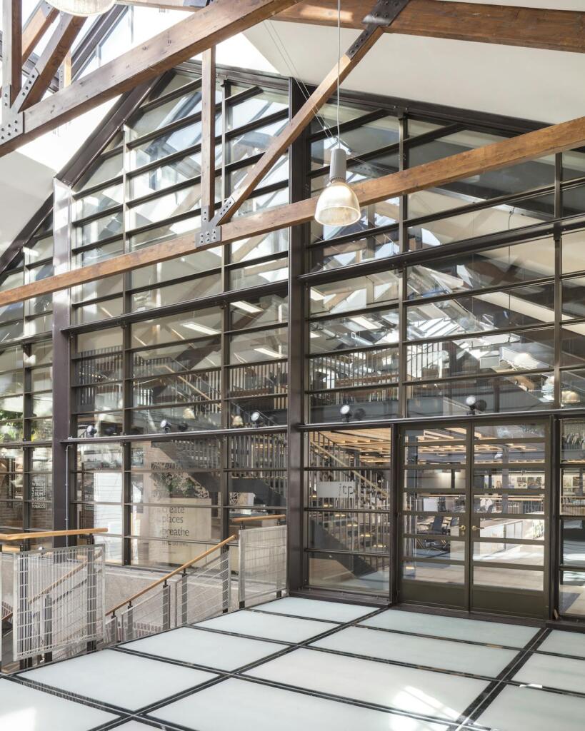 Pennington Street Warehouse Entrance  JTP  Fotoh