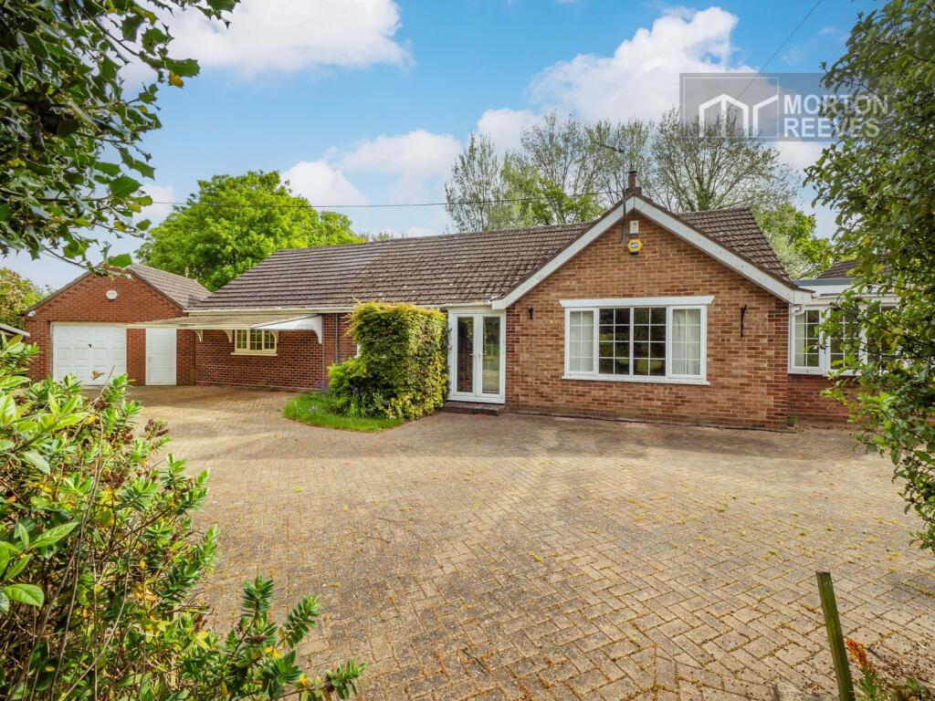 Main image of property: Oulton Road North, Lowestoft, Suffolk, NR32 4QL