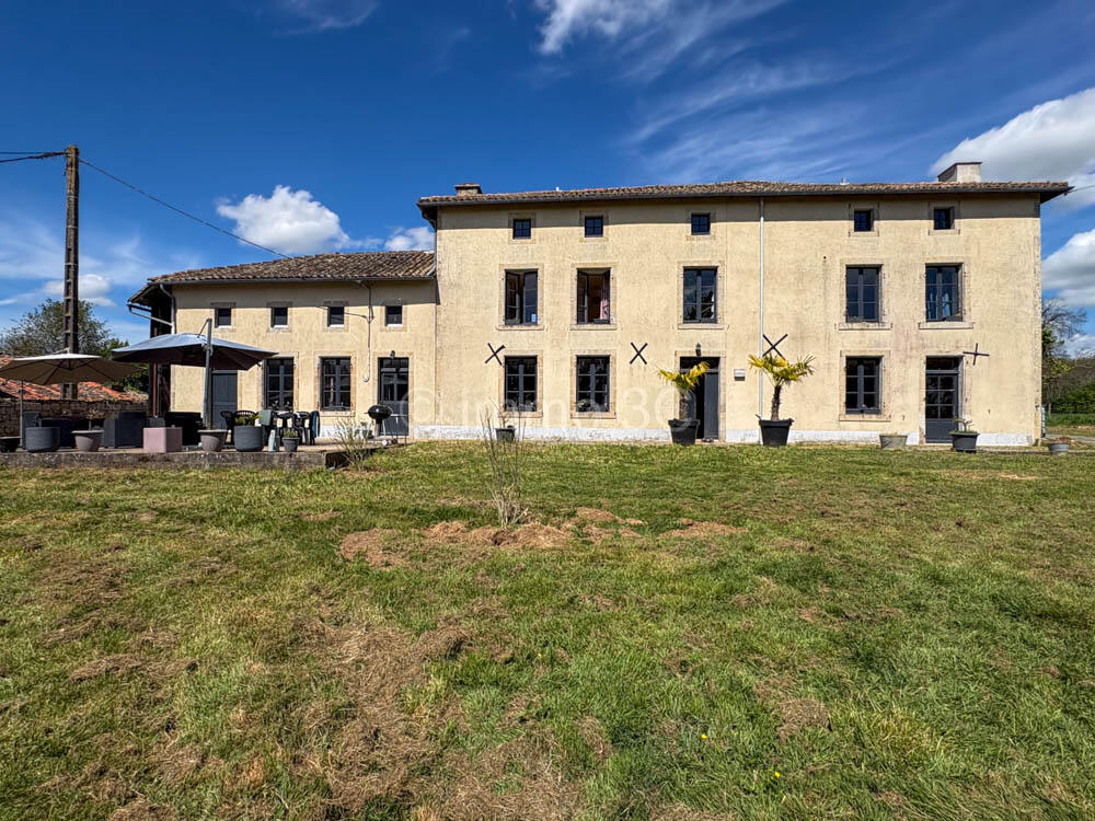 Main image of property: Poitou-Charentes, Deux-Sèvres, Melle