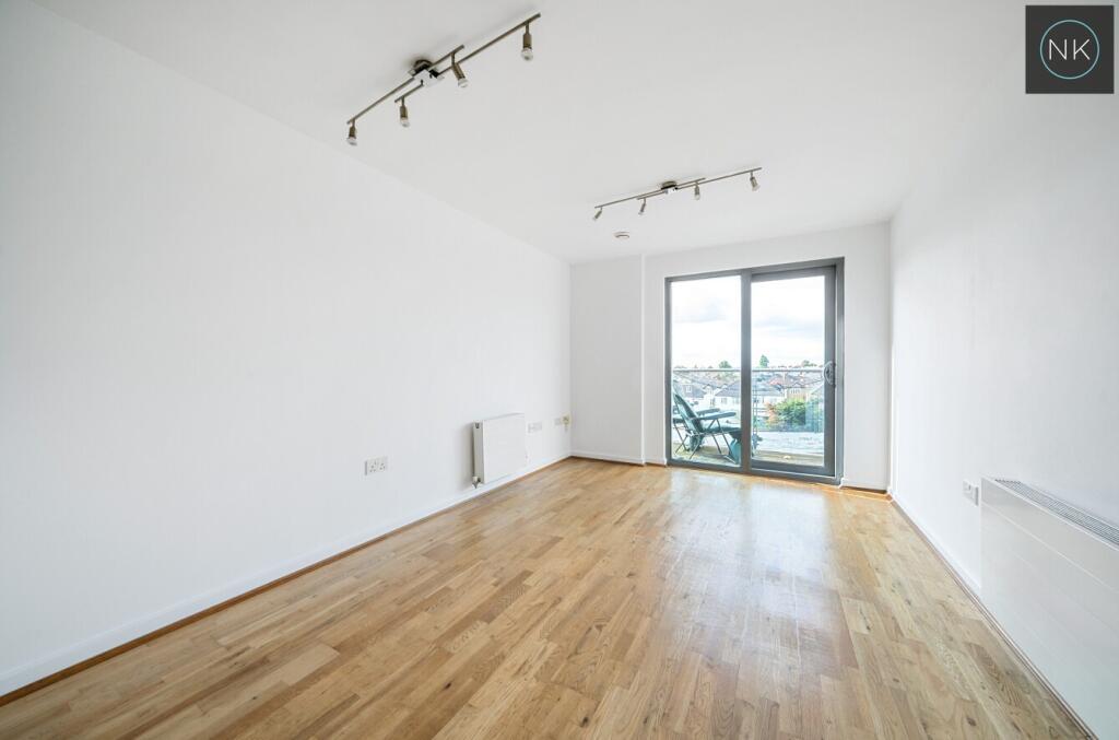 Apartment in London - View 3