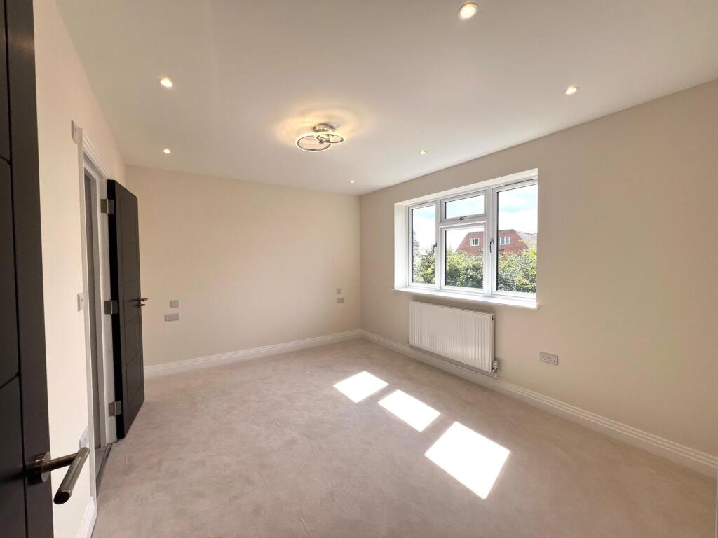 House in Reading - View 5