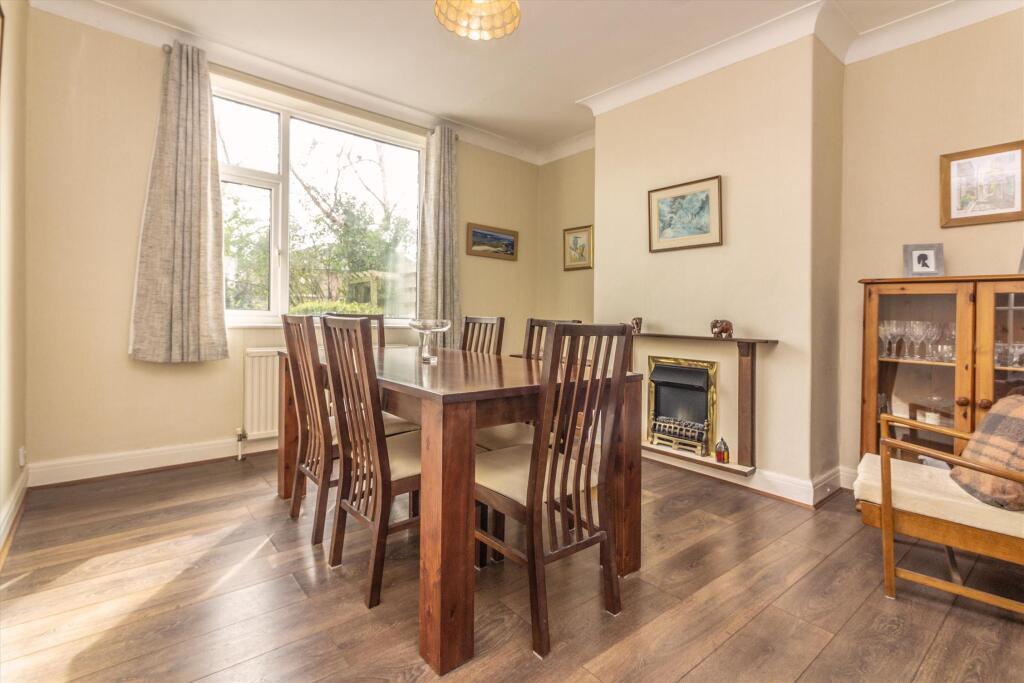 Windsor Drive, Fulwood, Preston photo 4