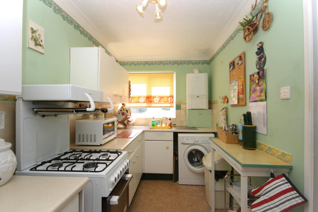 Apartment in New Forest, Milford-on-Sea - View 5