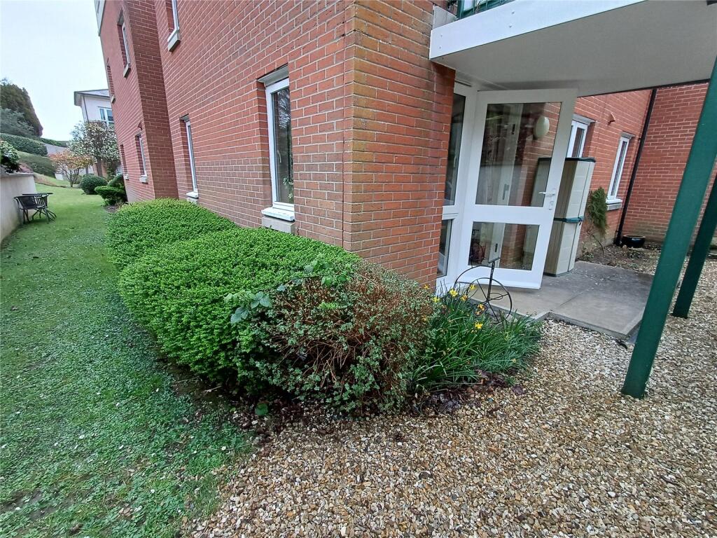 Peelers Court, St Andrews Road, Bridport, Dorset, DT6 photo 3