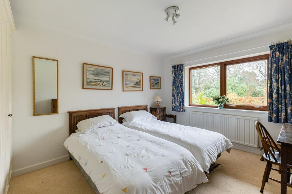 Kirkwick Avenue, Harpenden, Hertfordshire - View 5