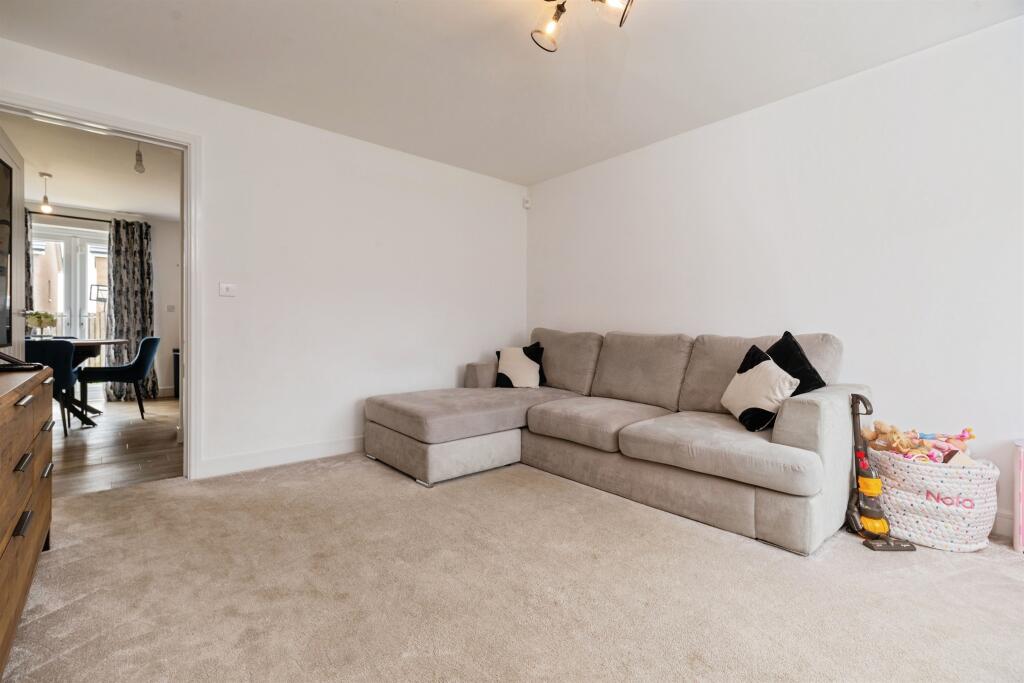 House in Stockton-on-Tees - View 2