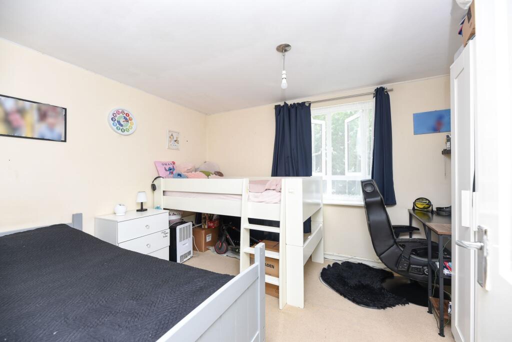 Apartment in Huntingdonshire, Hinchingbrooke, Huntingdon - View 5