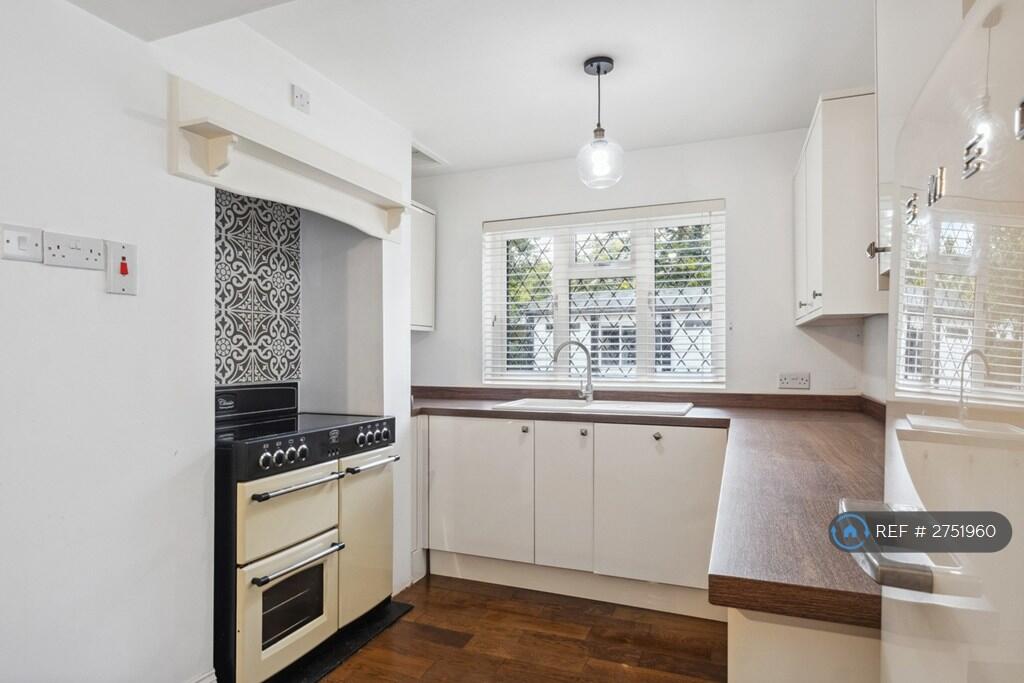 Additional image 4 of Darby Drive, Welwyn, AL6